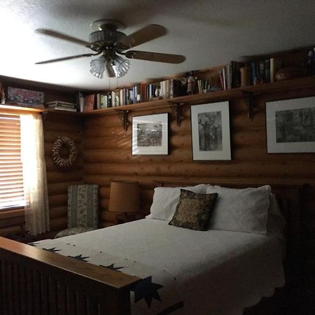 Canyon Wren Bed And Breakfast Bluff Bagian luar foto